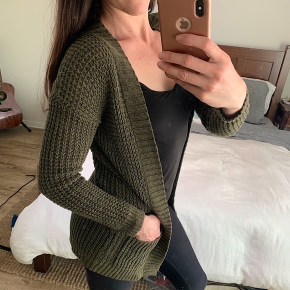 Express Sweaters - Winter Clearance✨Olive Express Sweater✨